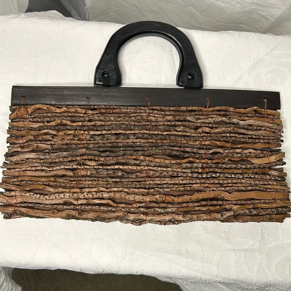 IKAN wood branches hand made handbag. - Picture 6 of 9